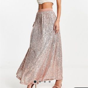 Asos Design sequin skirt size US 0 in rose gold